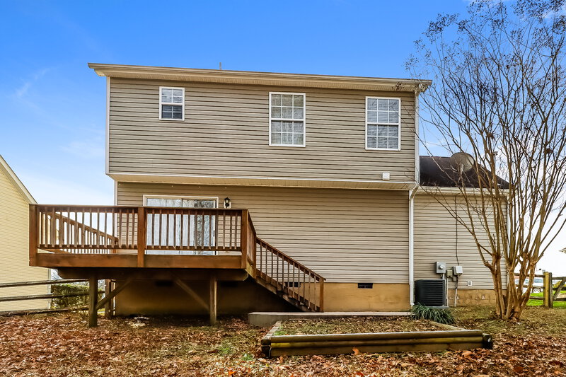 1,800/Mo, 9838 Aviary Hill Way Charlotte, NC 28214 Rear View