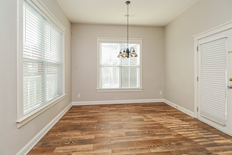 2,340/Mo, 9819 Grier Springs Ln Charlotte, NC 28213 Dining Room View