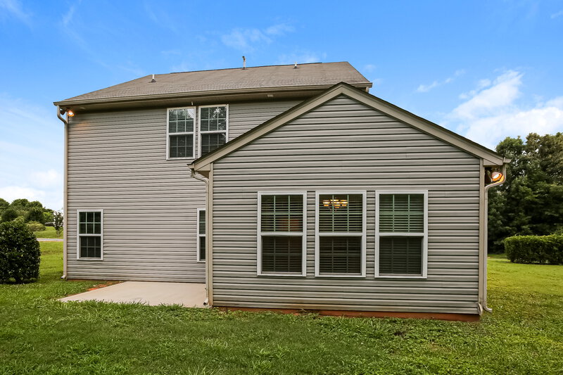 2,190/Mo, 2304 Grayson Pkwy Monroe, NC 28110 Rear View