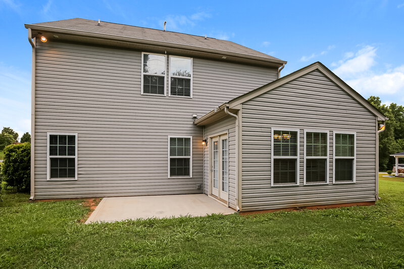 2,190/Mo, 2304 Grayson Pkwy Monroe, NC 28110 Rear View 2