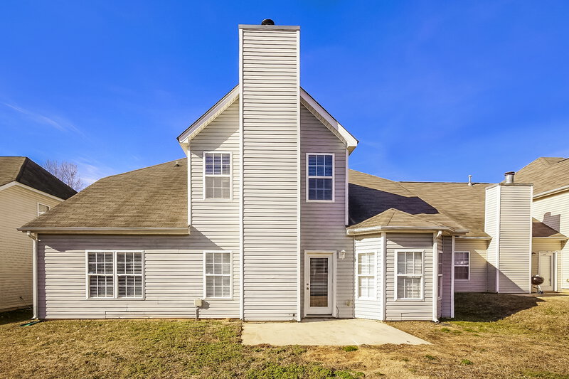 2,515/Mo, 8732 Hazelcroft Ln Charlotte, NC 28269 Rear View 2