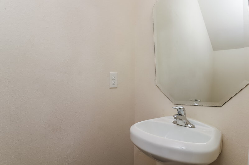 1,670/Mo, 2124 Boulder Court Gastonia, NC 28054 Bathroom View