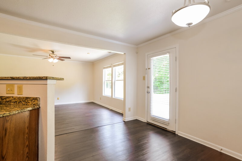 1,850/Mo, 4532 Stone Mountain Dr Gastonia, NC 28054 Breakfast Nook View