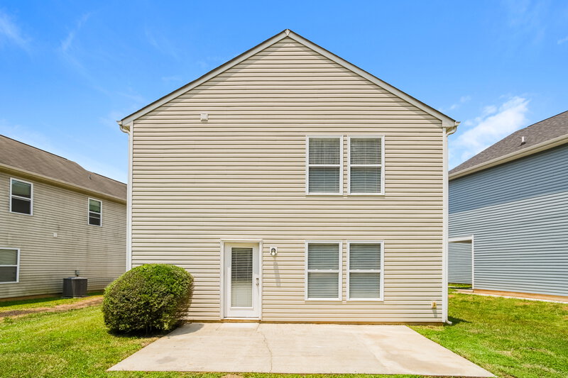 1,830/Mo, 4532 Stone Mountain Dr Gastonia, NC 28054 Rear View
