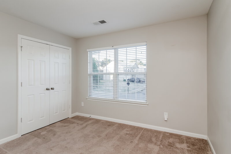 1,780/Mo, 320 Augustus Ln Mount Holly, NC 28120 Bedroom View 2