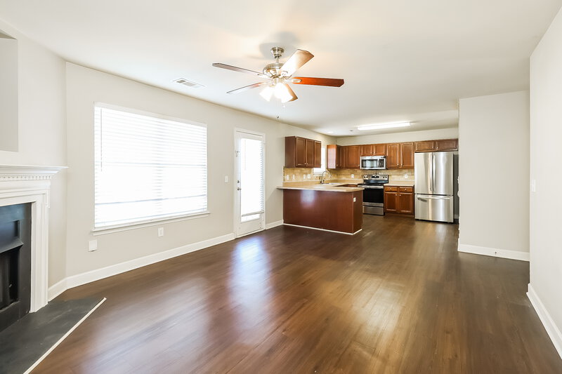 1,810/Mo, 5028 Magnasco Ln Charlotte, NC 28208 Living Room View 2