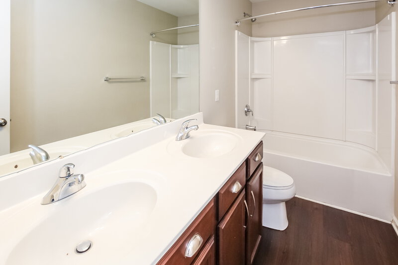 2,045/Mo, 2860 Meadow Creek Dr Dallas, NC 28034 Misc View 7