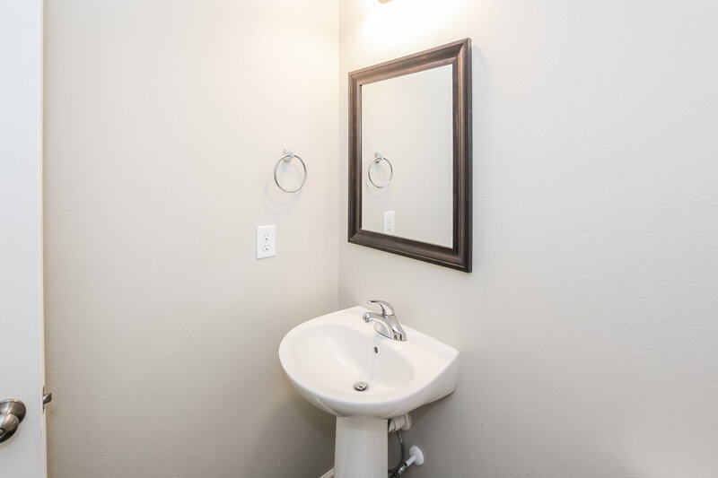 2,045/Mo, 2860 Meadow Creek Dr Dallas, NC 28034 Misc View 12