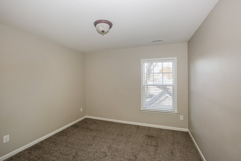 2,170/Mo, 15513 Crossing Gate Dr Cornelius, NC 28031 Bedroom View 2