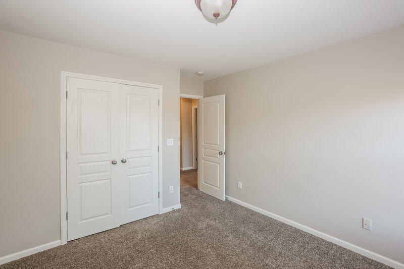 2,170/Mo, 15513 Crossing Gate Dr Cornelius, NC 28031 Bedroom View 4