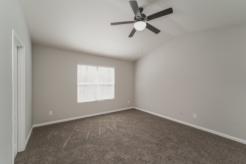 2,340/Mo, 2202 Turtle Point Rd Charlotte, NC 28262 Main Bedroom View
