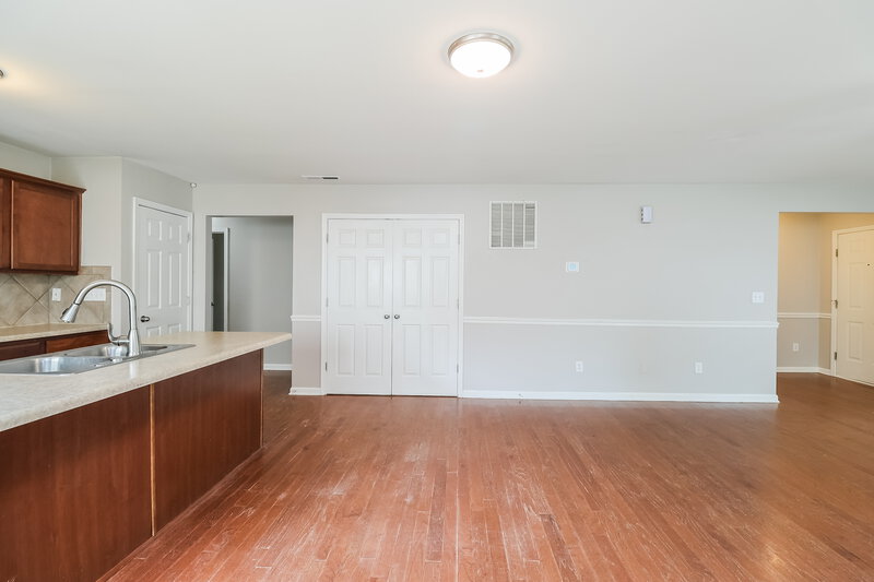 1,845/Mo, 1005 Joselynn Dr Gastonia, NC 28054 Dining Room View