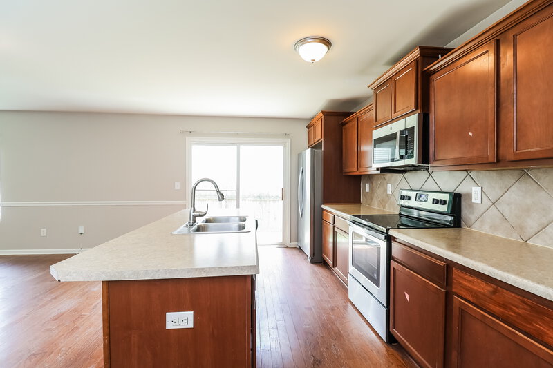 1,845/Mo, 1005 Joselynn Dr Gastonia, NC 28054 Kitchen View