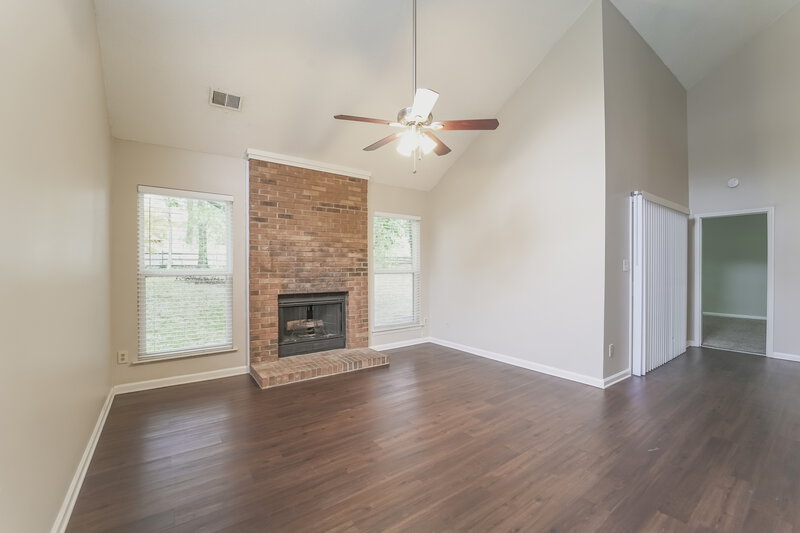 2,145/Mo, 9430 Vera Jones Ln Charlotte, NC 28213 Family Room View 2