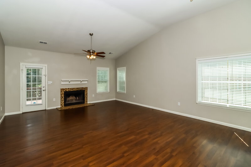 1,920/Mo, 11200 Clayford Ridge Charlotte, NC 28215 Misc View 3