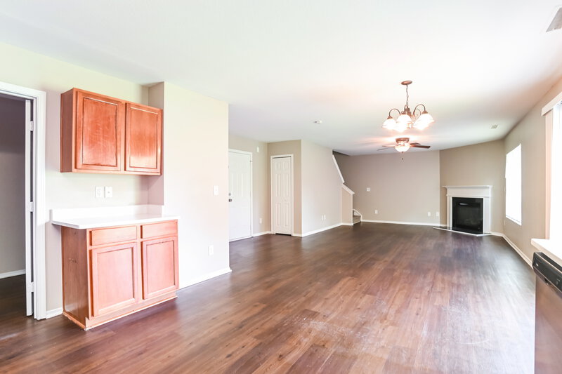 2,495/Mo, 8210 Ainsworth St Charlotte, NC 28216 Dining Room View