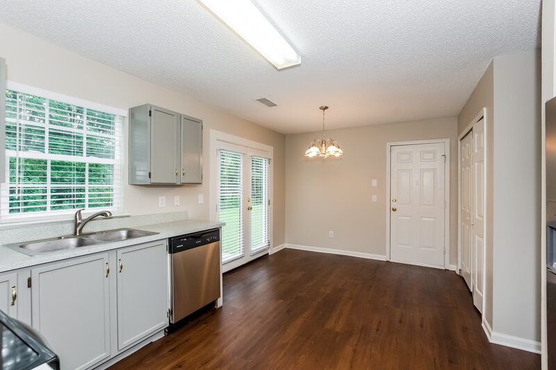 2,065/Mo, 10911 Gold Pan Rd Charlotte, NC 28215 Kitchen View 4