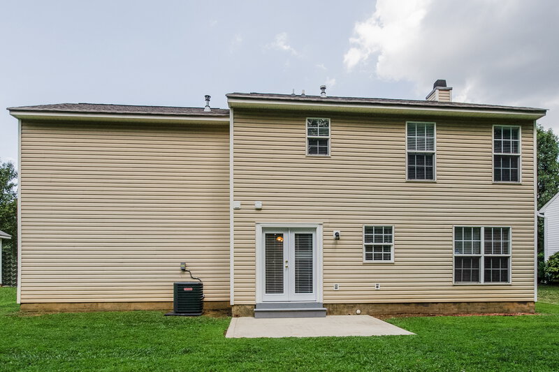 2,065/Mo, 10911 Gold Pan Rd Charlotte, NC 28215 Rear View