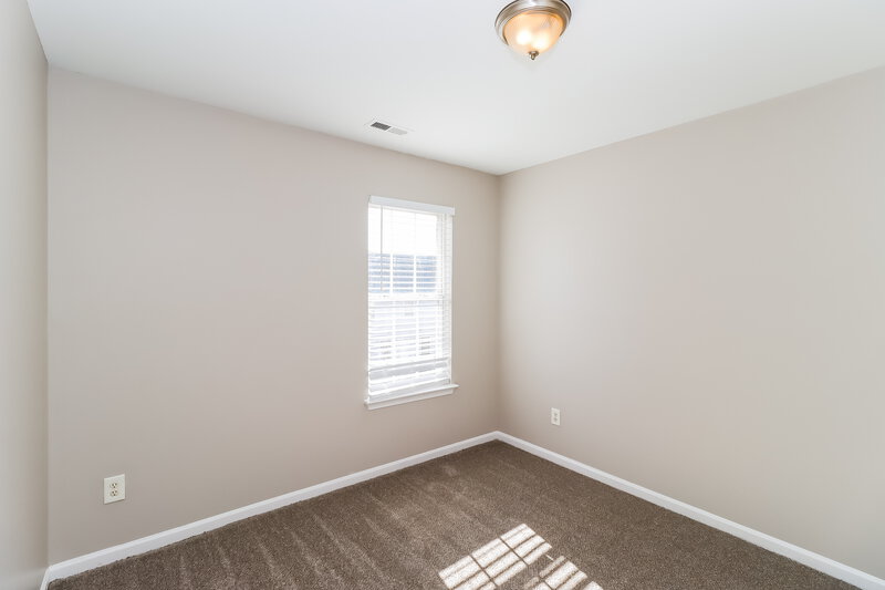 1,760/Mo, 1129 Aprilia Lane Dallas, NC 28034 Bedroom View 2