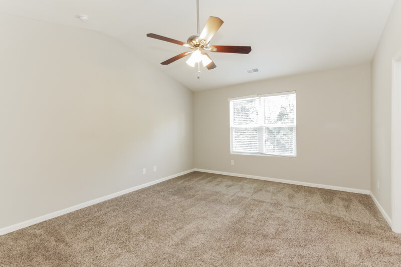 2,145/Mo, 9202 Avery Meadows Dr Charlotte, NC 28216 Main Bedroom View 2