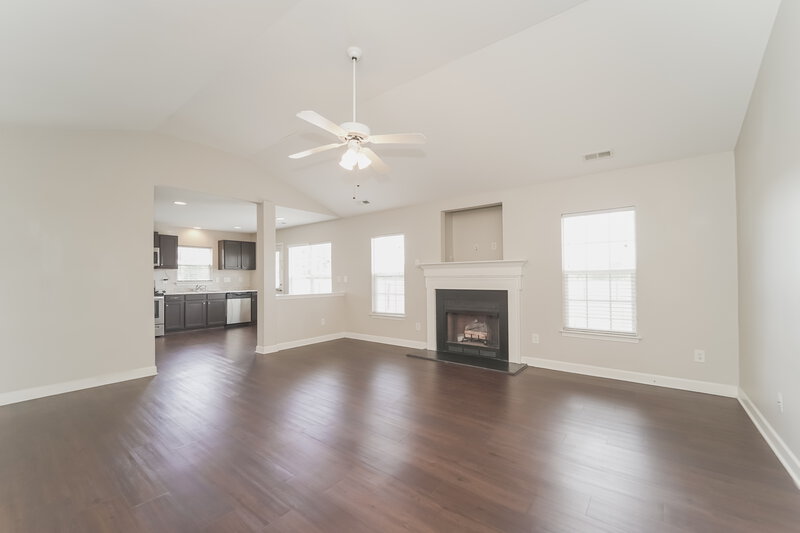 1,910/Mo, 11300 Alvanley Hills Ct Charlotte, NC 28262 Living Room View 2