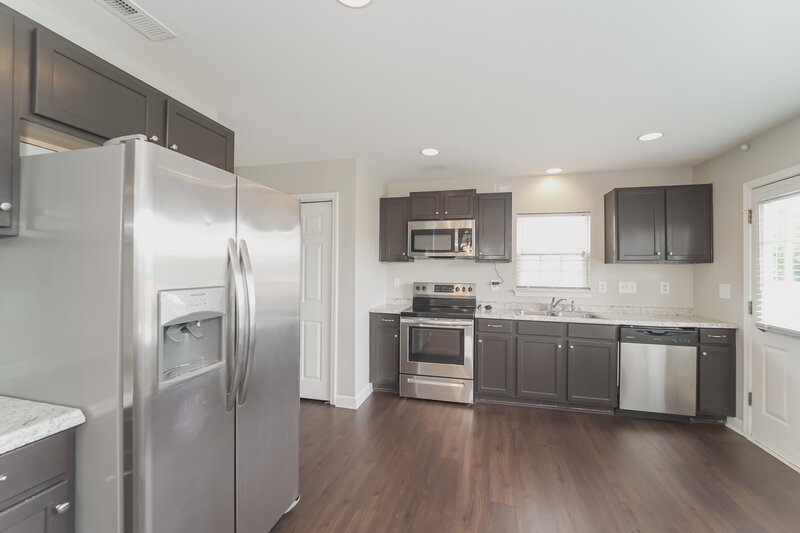 1,910/Mo, 11300 Alvanley Hills Ct Charlotte, NC 28262 Kitchen View