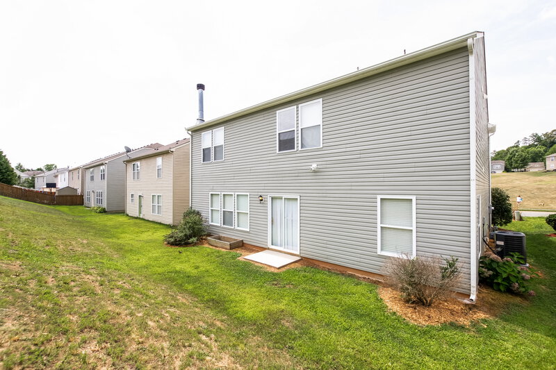2,385/Mo, 719 Capstone Avenue Concord, NC 28025 Rear View 2