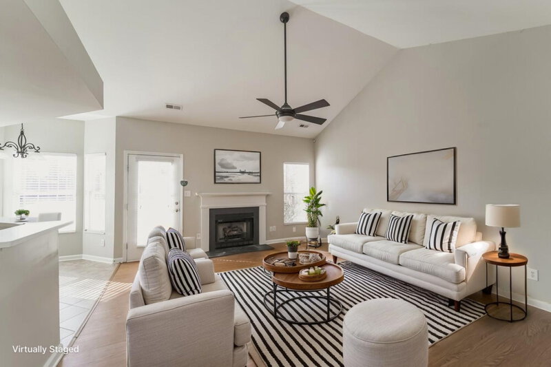 2,225/Mo, 4031 Huntmeadow Dr Charlotte, NC 28269 Misc View 3