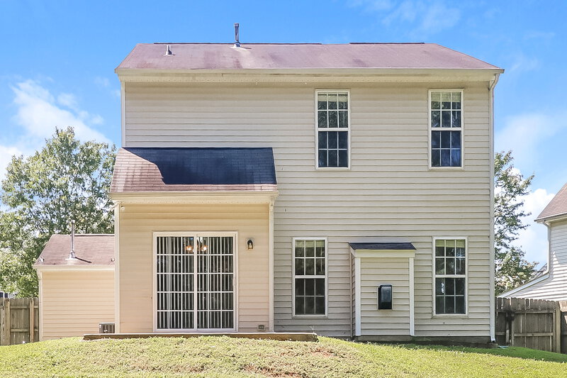 2,125/Mo, 11408 Hawk Roost Court Charlotte, NC 28214 Rear View