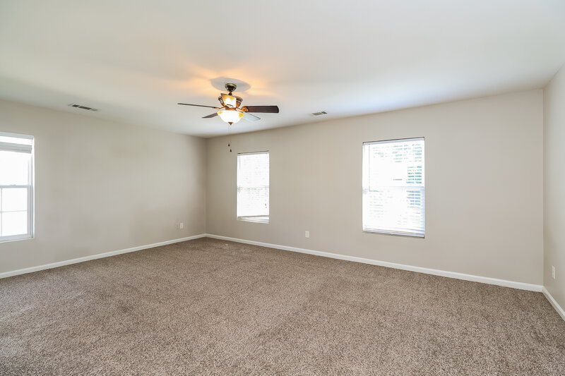2,630/Mo, 114 Farmers Folly Dr Mooresville, NC 28117 Main Bedroom View