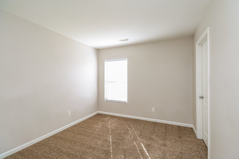 2,630/Mo, 114 Farmers Folly Dr Mooresville, NC 28117 Bedroom View