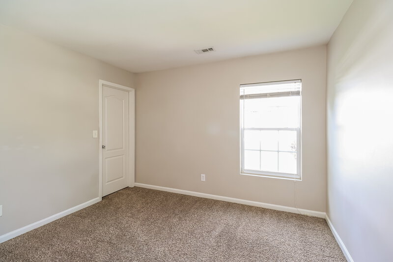 2,630/Mo, 114 Farmers Folly Dr Mooresville, NC 28117 Bedroom View 2