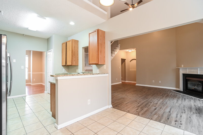 2,025/Mo, 10041 Brawley Lane Charlotte, NC 28215 Dining Room View 2