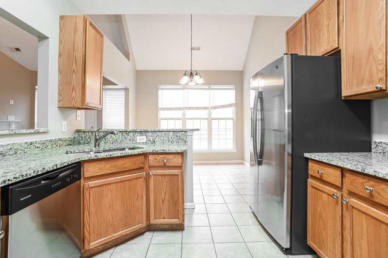 2,025/Mo, 10041 Brawley Lane Charlotte, NC 28215 Kitchen View