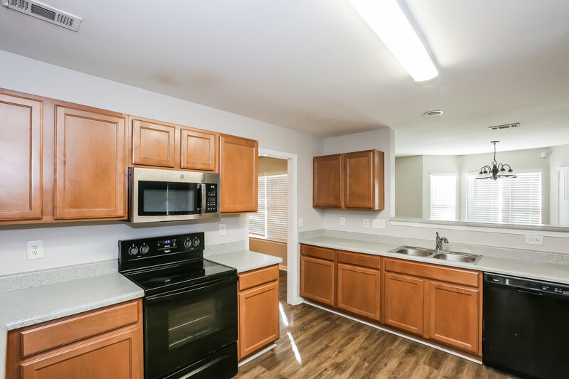 3,530/Mo, 9008 Broad Ridge Court Charlotte, NC 28269 Kitchen View