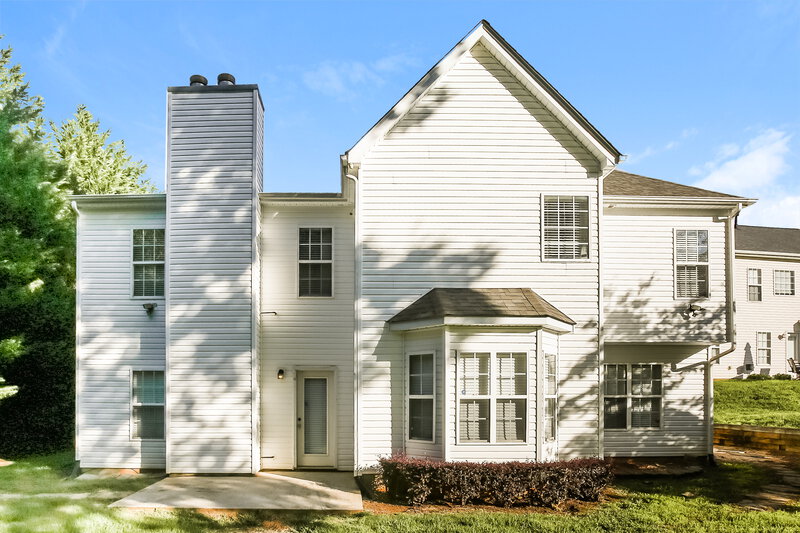 3,530/Mo, 9008 Broad Ridge Court Charlotte, NC 28269 Rear View 2