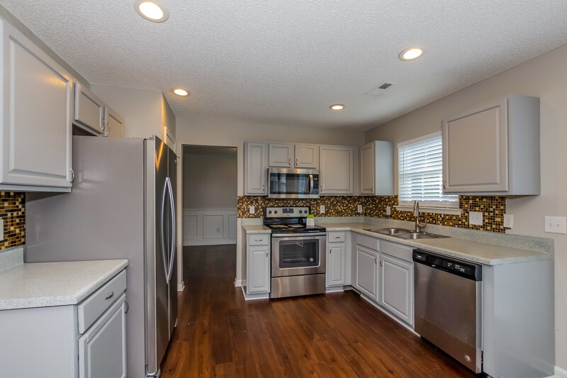 2,385/Mo, 1909 Waters Trail Dr Charlotte, NC 28216 Misc View 8