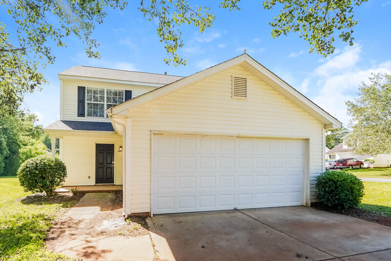 1,815/Mo, 5504 Black Fox Ct Charlotte, NC 28269 External View