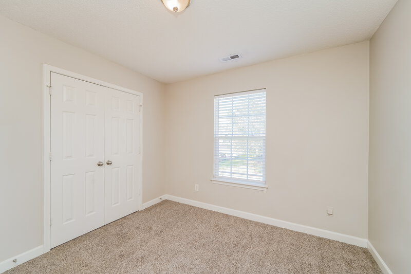 1,815/Mo, 5504 Black Fox Ct Charlotte, NC 28269 Bedroom View 4