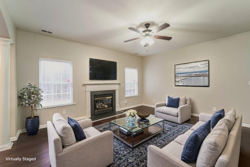 2,250/Mo, 10437 Gold Pan Road Charlotte, NC 28215 Misc View 2