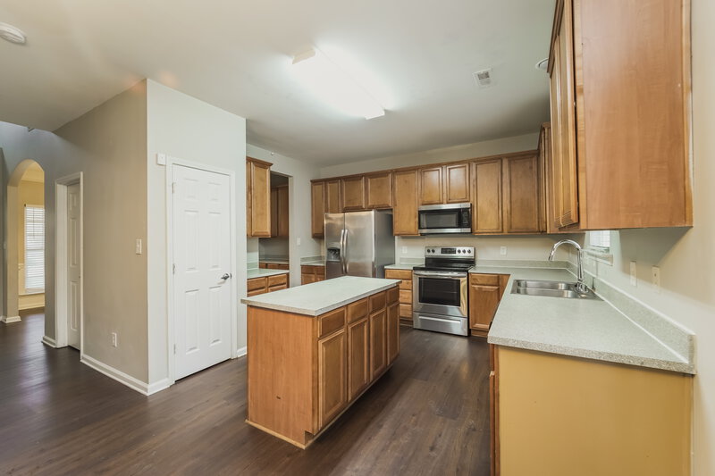 2,250/Mo, 10437 Gold Pan Road Charlotte, NC 28215 Misc View 6