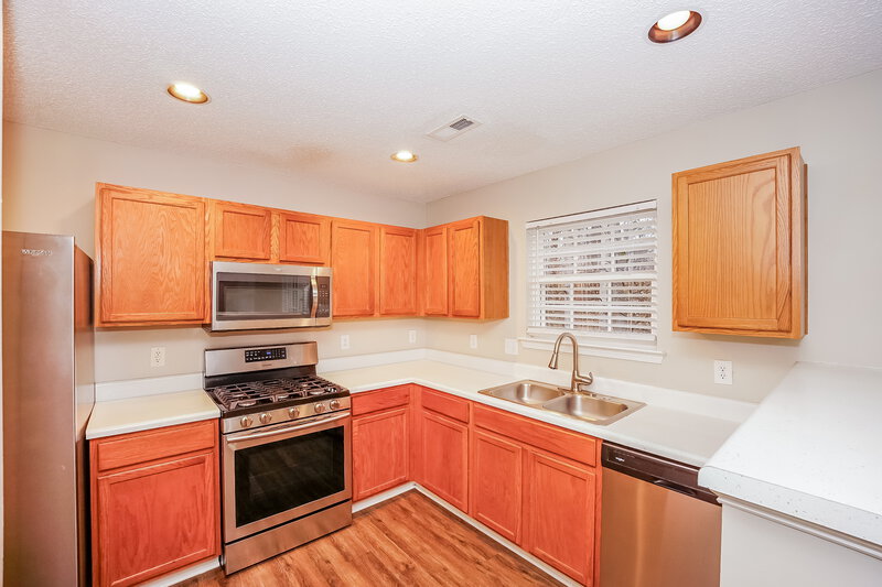 1,865/Mo, 1912 Waters Trail Drive Charlotte, NC 28216 Kitchen View