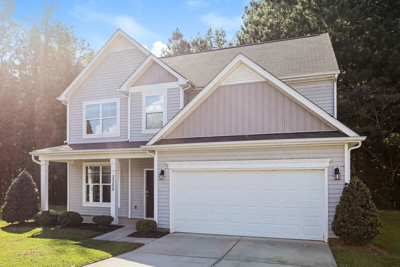 2,295/Mo, 3300 Aldwych Way Charlotte, NC 28216 Front View