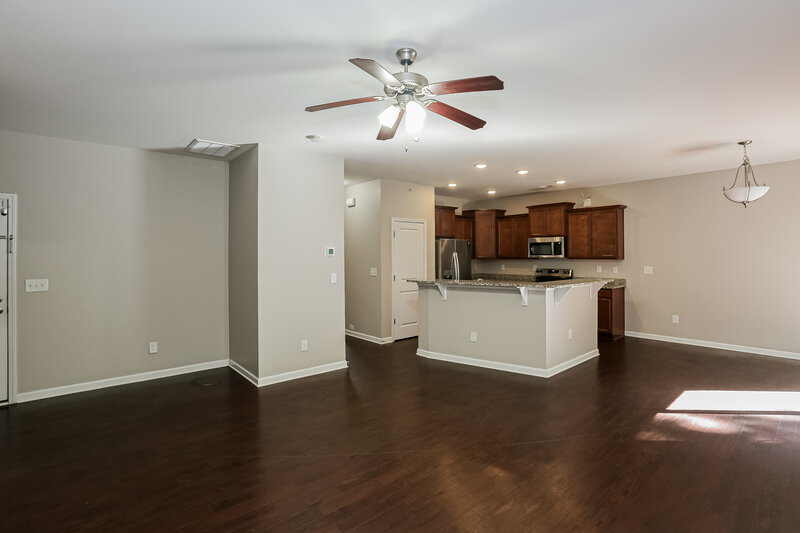 2,295/Mo, 3300 Aldwych Way Charlotte, NC 28216 Living Room View 3