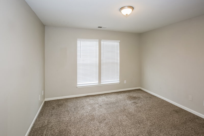 2,400/Mo, 9928 Spring Park Dr Charlotte, NC 28269 Bedroom View 4