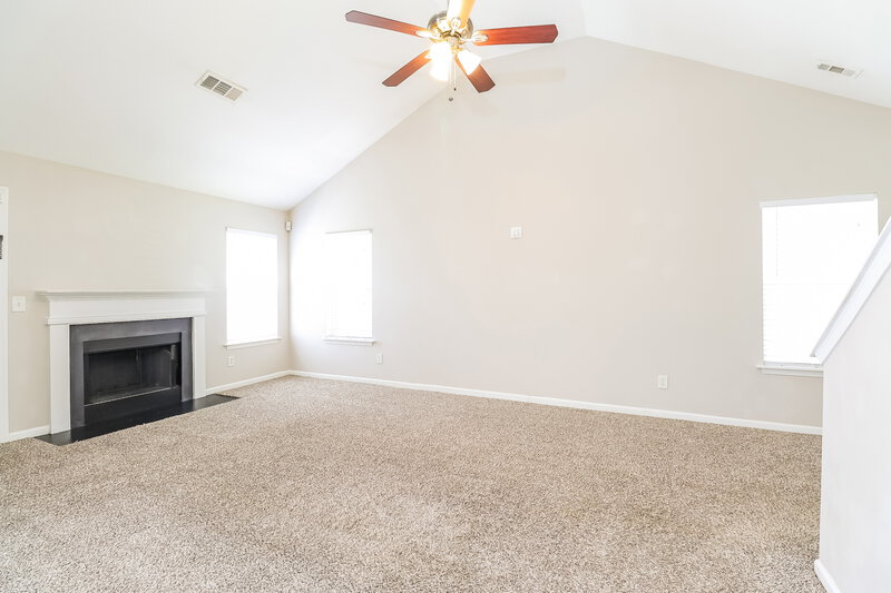 2,040/Mo, 3034 Robin Terry Court Charlotte, NC 28208 Living Room View 2