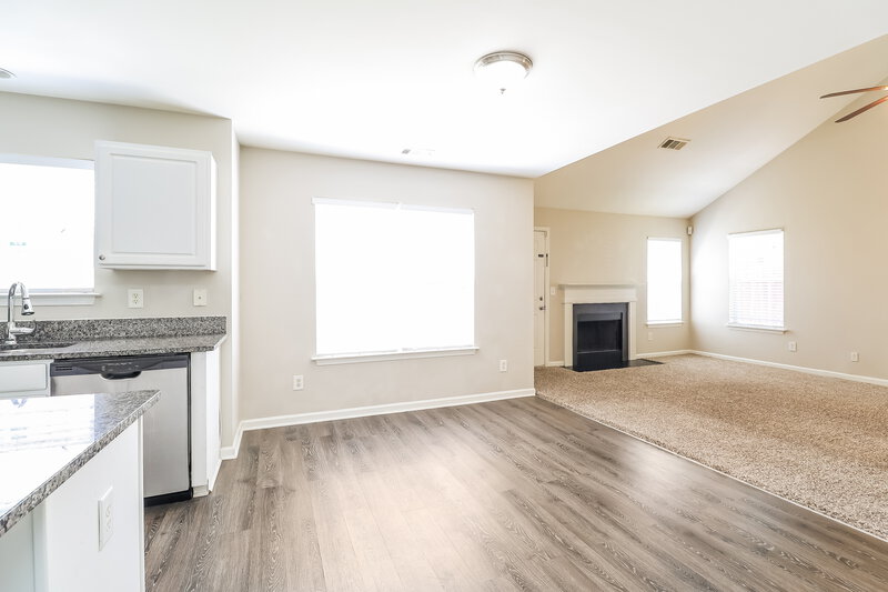 2,040/Mo, 3034 Robin Terry Court Charlotte, NC 28208 Dining Room View