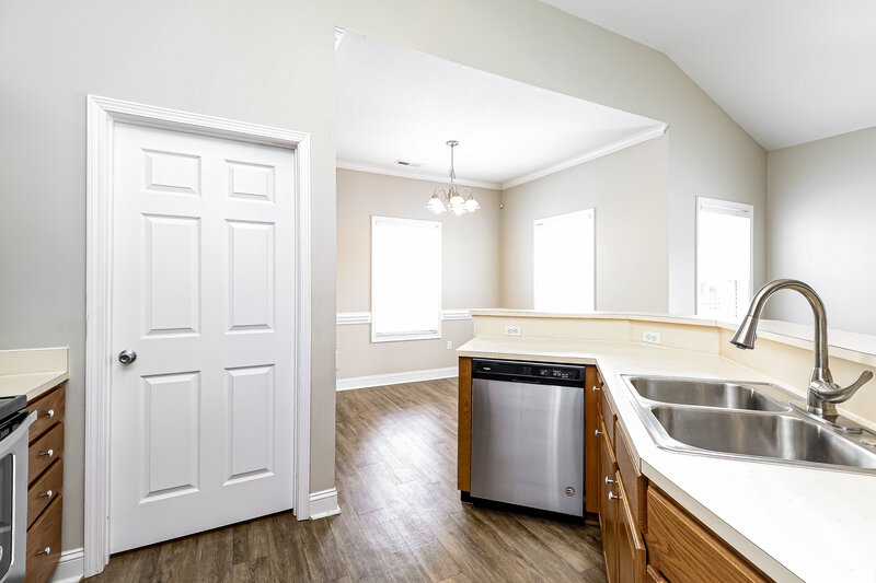 1,915/Mo, 1432 Standish Drive Monroe, NC 28110 Kitchen View