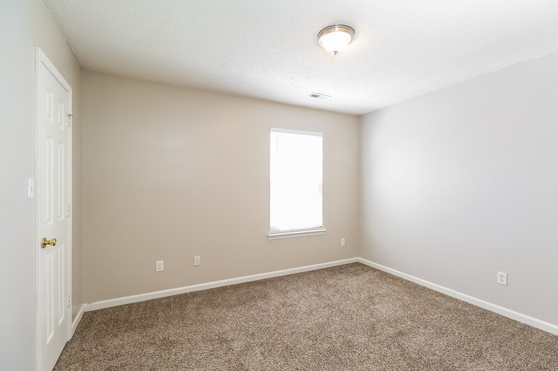 1,945/Mo, 12112 Chantress Ln Charlotte, NC 28215 Bedroom View 3