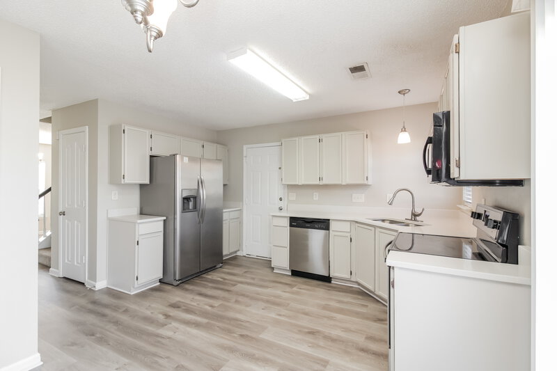 2,065/Mo, 6927 Ayrshire Glen Place Charlotte, NC 28273 Kitchen View